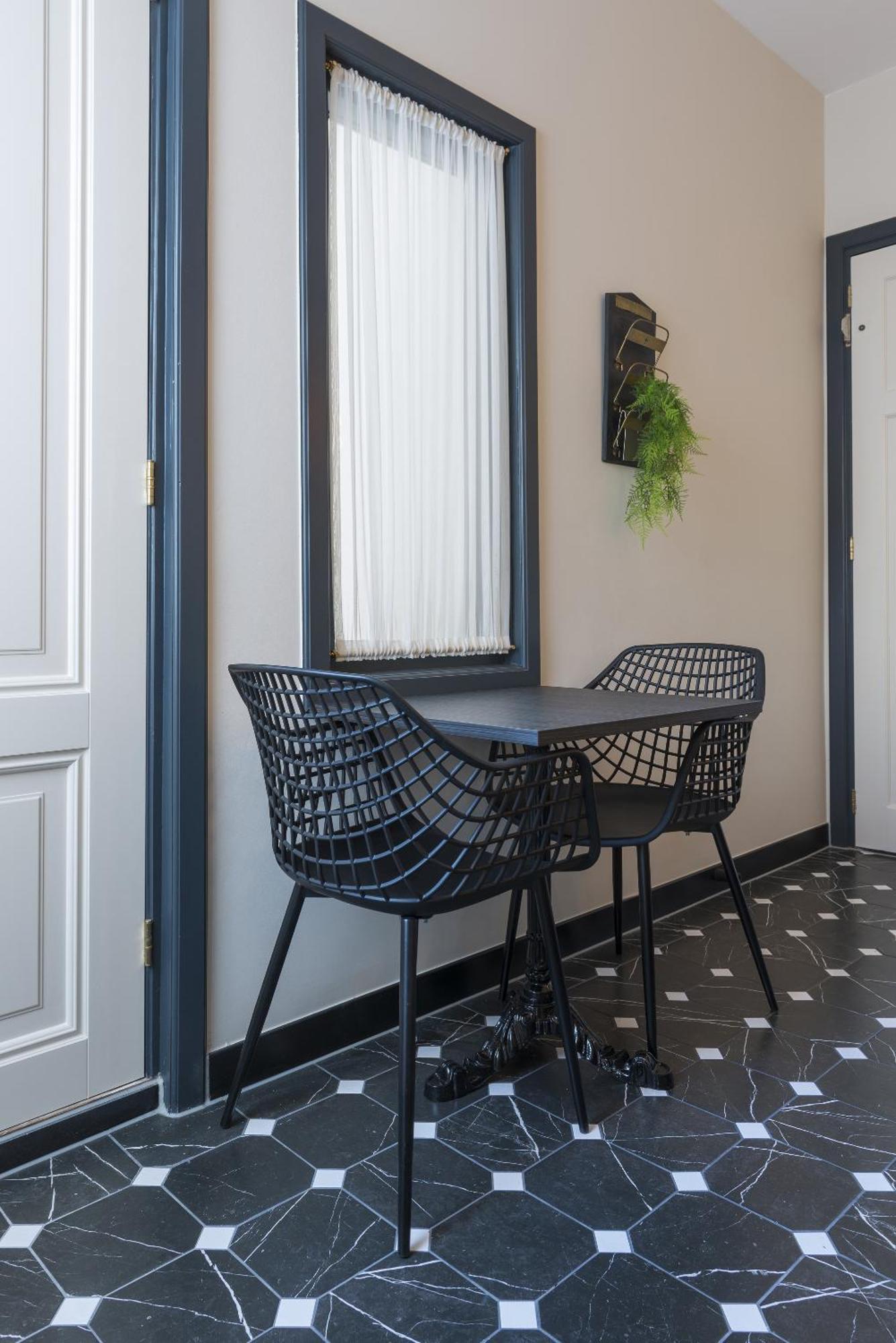 Petite Room With Wifi, Ac, And Shared Kitchen Tilburgo Exterior foto