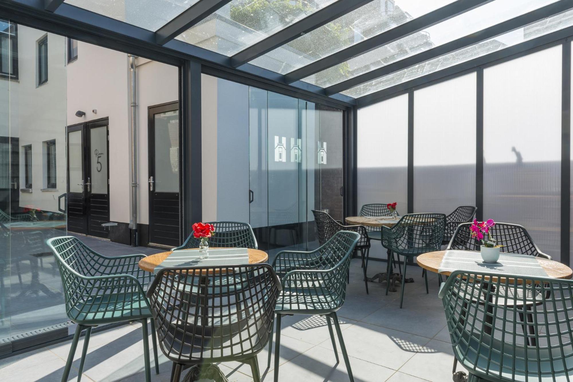 Petite Room With Wifi, Ac, And Shared Kitchen Tilburgo Exterior foto